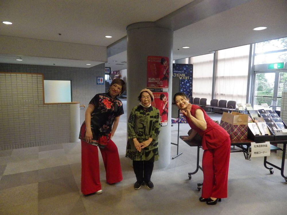 http://www.sarada-hall.com/blog/USER1764.JPG